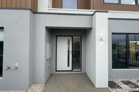 355 Brossard Rd, Mickleham, VIC 3064