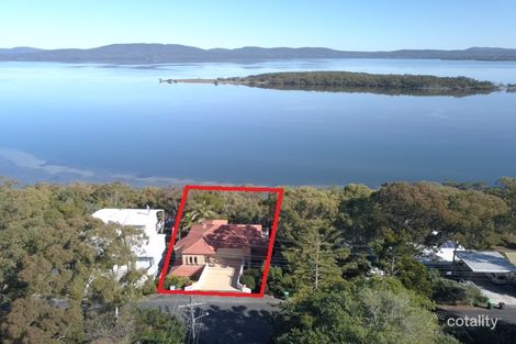 Property photo of 65 Green Point Drive Green Point NSW 2428