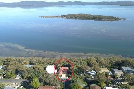 Property photo of 65 Green Point Drive Green Point NSW 2428