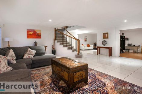 Property photo of 14 Balnaves Place Mitchelton QLD 4053