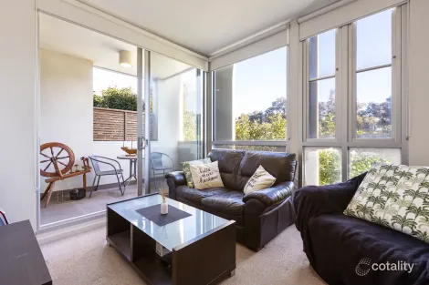 Property photo of 1/20 Ficinia Mews Highton VIC 3216