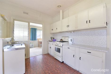 Property photo of 2 McCulloch Avenue Seaford VIC 3198