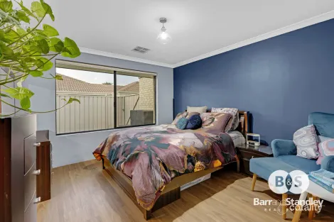 Property photo of 22 Beraking Loop Dalyellup WA 6230