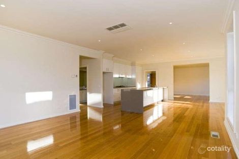 Property photo of 3/13 Rolls Court Glen Waverley VIC 3150
