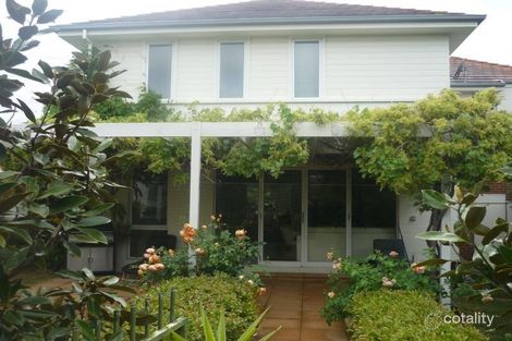 5 Pinehurst Way, Heatherton, VIC 3202