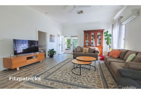 Property photo of 32 Kildare Street Turvey Park NSW 2650