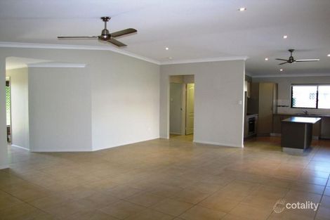 Property photo of 31 Hillock Crescent Bushland Beach QLD 4818