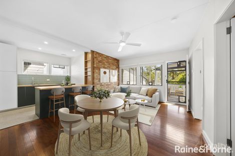Property photo of 2/21 Indooroopilly Road Taringa QLD 4068