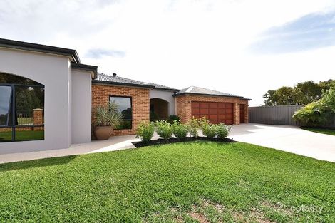 Property photo of 7 Kyby Place Carramar WA 6031