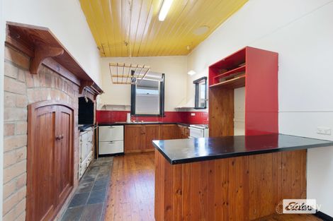 Property photo of 36 Kiewa East Road Tangambalanga VIC 3691