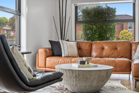 Property photo of 14 Chalcot Drive Endeavour Hills VIC 3802