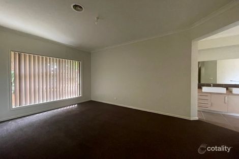 Property photo of 32 Tristania Drive Point Cook VIC 3030