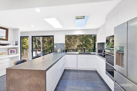 Property photo of 15 Rengbari Place Avoca Beach NSW 2251
