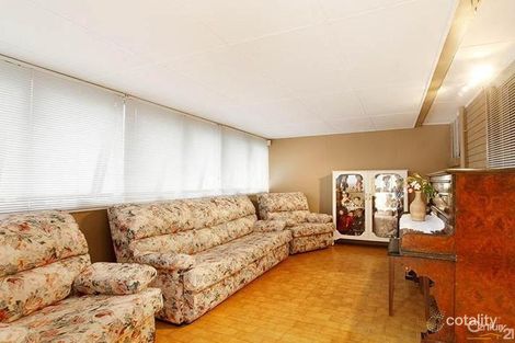 Property photo of 6 Esperance Crescent Wakeley NSW 2176