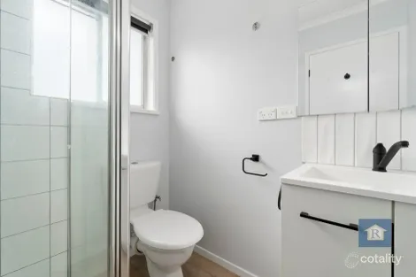 Property photo of 1 Pitt Street Colac VIC 3250