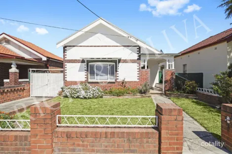 15 Tangarra St, Croydon Park, NSW 2133