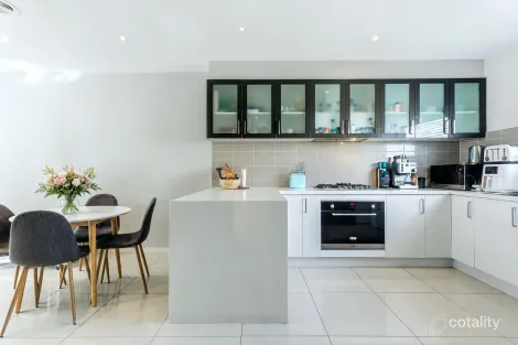 Property photo of 32 Strachan Place Williamstown VIC 3016