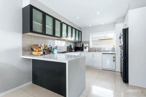 Property photo of 32 Strachan Place Williamstown VIC 3016