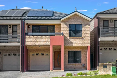 54 Pelargonium Cres, Macquarie Fields, NSW 2564