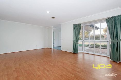 Property photo of 8 Penshurst Court Hillside VIC 3037