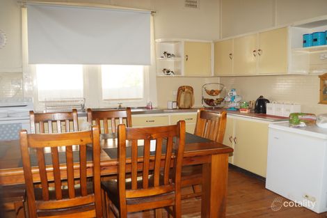 Property photo of 15 Merilba Street Narromine NSW 2821