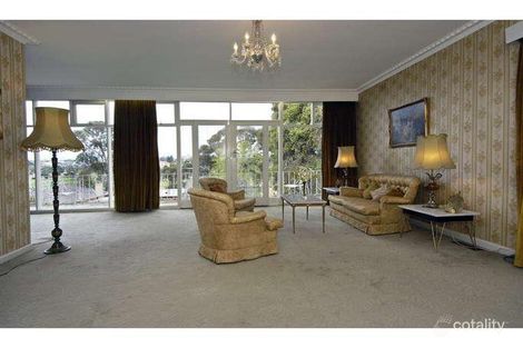 Property photo of 8 Smith Crescent Footscray VIC 3011
