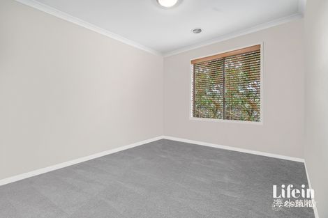 Property photo of 10 Persimmon Way Doreen VIC 3754