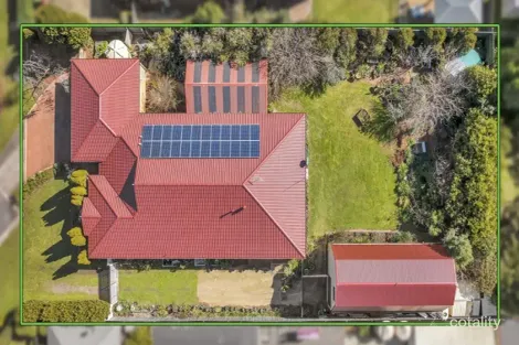 16 Huntingdale Cl, Cranbourne, VIC 3977