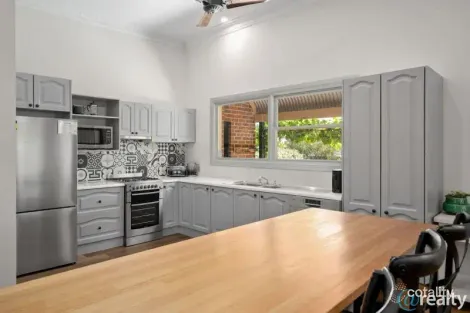 Property photo of 251 Russell Street Bathurst NSW 2795