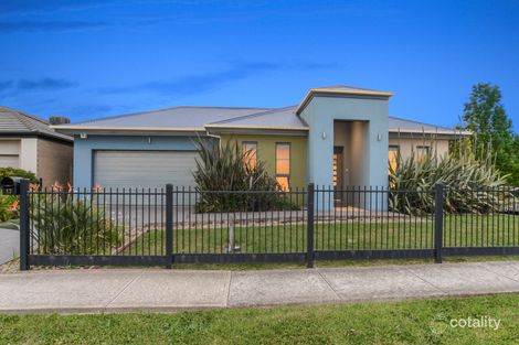 Property photo of 17 Kirribilli Boulevard Taylors Hill VIC 3037