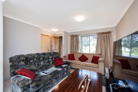 Property photo of 10 Eaglehawk Grove Brookdale WA 6112