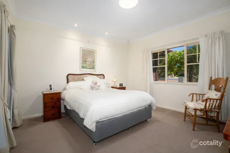 Property photo of 201 Markham Street Armidale NSW 2350