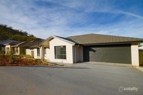 Property photo of 12 Scarborough Close North Tamworth NSW 2340