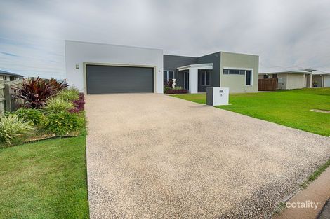 3 Torrisi Pl, Kalkie, QLD 4670