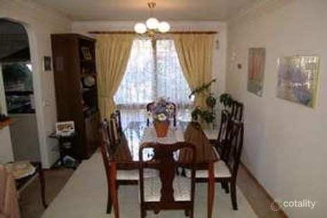 Property photo of 21 Lawrence Drive Berwick VIC 3806
