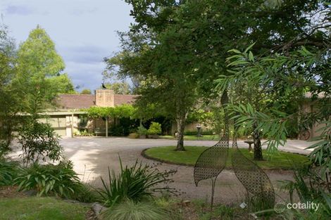 32-34 Beaumont Rd, Berwick, VIC 3806