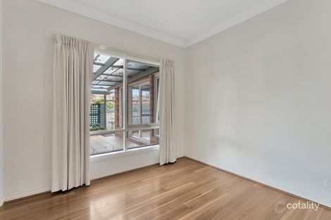 Property photo of 5/21-25 Cambridge Road Mooroolbark VIC 3138