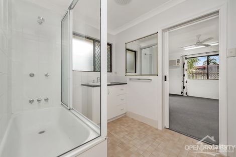 Property photo of 49 Salisbury Crescent Kirwan QLD 4817