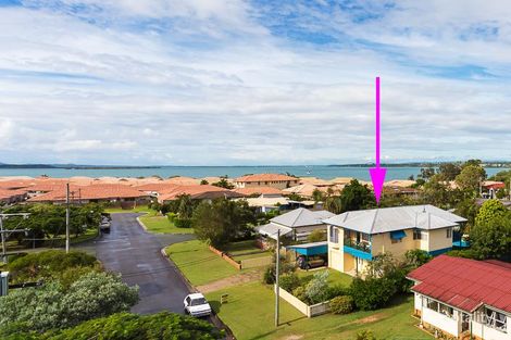 16 Moore St, Victoria Point, QLD 4165