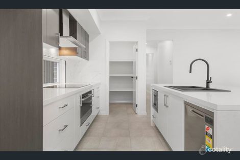 Property photo of 11 Stringybark Road Oakville NSW 2765