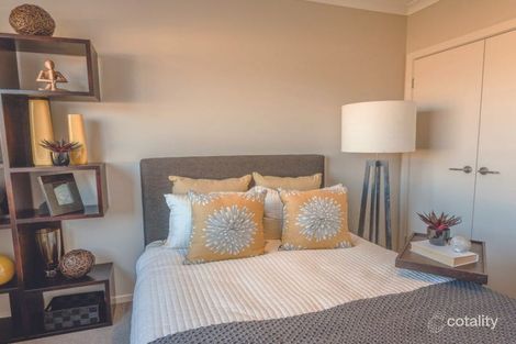 Property photo of 23 Orleana Way Clyde North VIC 3978