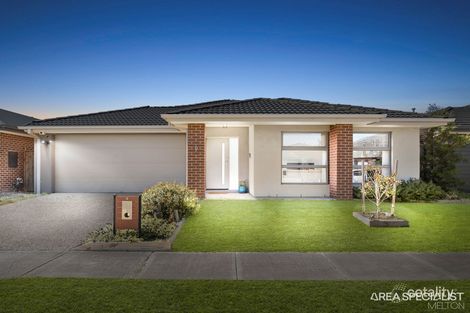 9 Fairford Rd, Thornhill Park, VIC 3335