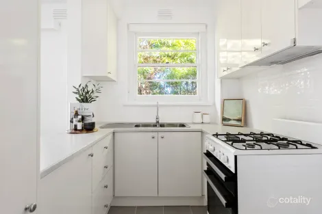 Property photo of 19/91 Ormond Esplanade Elwood VIC 3184