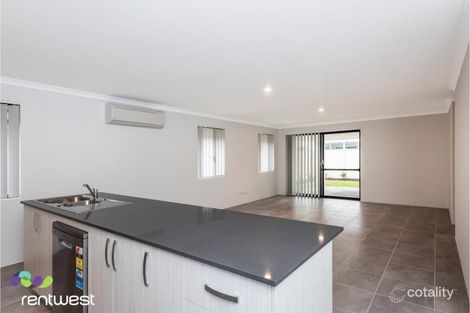Property photo of 3 Pointer Place Southern River WA 6110