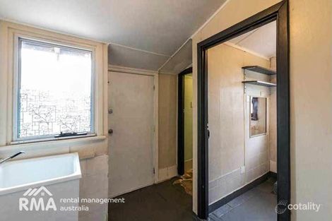 27 Summerton Rd, Medina, WA 6167