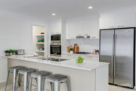 Property photo of 16 Lonhro Way Port Macquarie NSW 2444