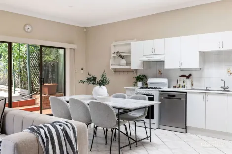 Property photo of 71 Park Road Sydenham NSW 2044