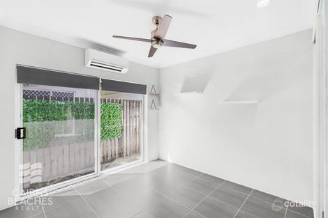 Property photo of 10 Feathertop Close Smithfield QLD 4878