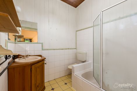 Property photo of 125 Roseneath Street Clifton Hill VIC 3068