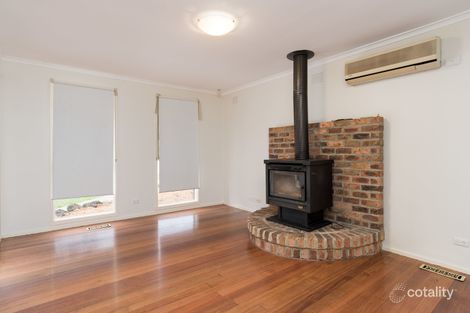Property photo of 60 Lancaster Road Mooroolbark VIC 3138